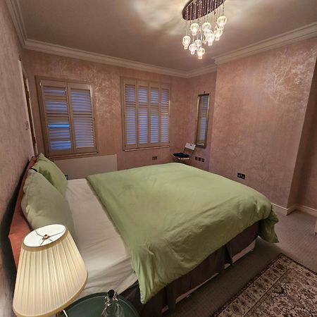 Bed and Breakfast Brentford House Exteriér fotografie